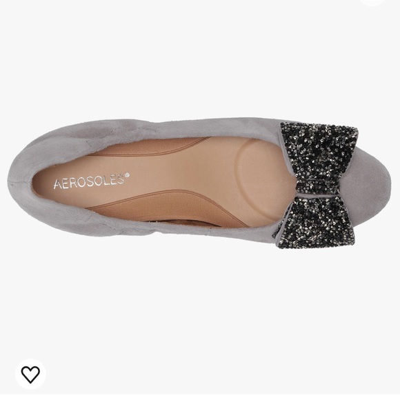 Aerosoles Women's Hang Out Closed Toe Flat Black with Rhinestone Bow size:8.5 - Picture 4 of 4